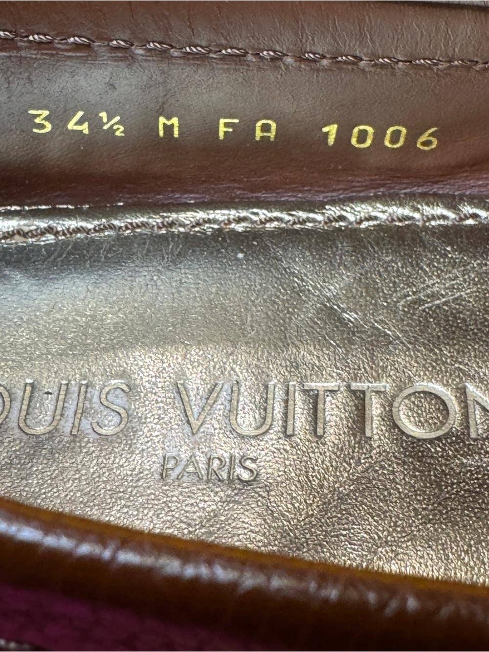 Louis Vuitton loafers Brown Leather Insole Detailing with Gold Stamp - Picture 9 of 15